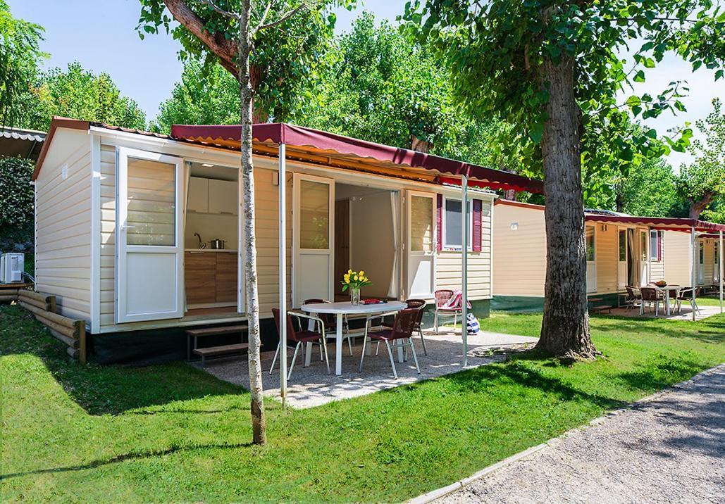 Eurocampingpacengo Hotel ลาซีเซ ภายนอก รูปภาพ
